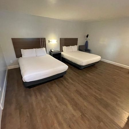 Stargazer Inn And Suites Monterey Eksteriør bilde
